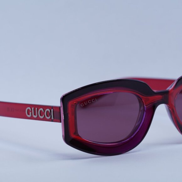 Gucci GG1719S 004 Sunglasses Transparent Red Geometric Frame main image 2